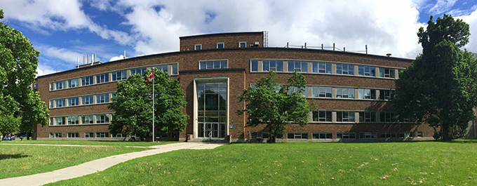 Photograph - Ottawa Laboratory (Carling) building entrance