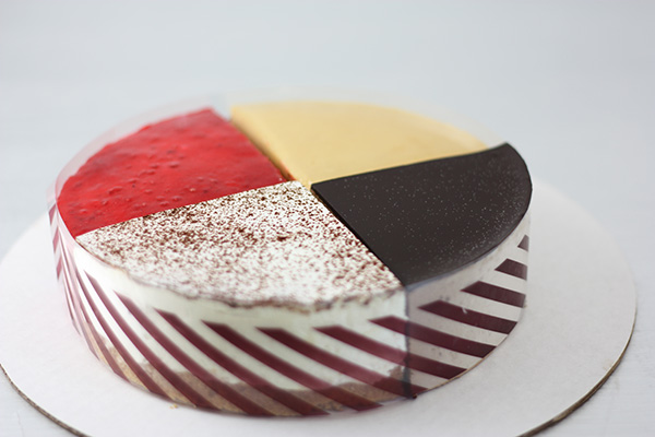 Top Dessert Mousse sampler cake, 725 grams