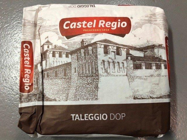 Castel Regio – Taleggio DOP –  front