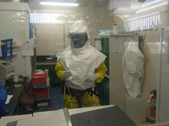 Formation au laboratoire de Lethbridge de l'ACIA au Canada (2019).